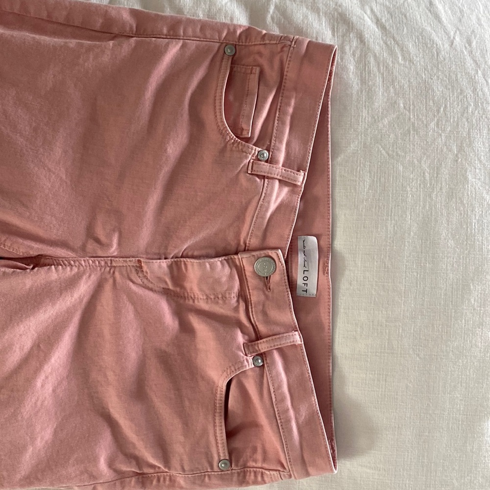 LOFT Women's Size 4/27 Salmon Pink Denim Mid-Rise Modern Skinny Crop Jeans